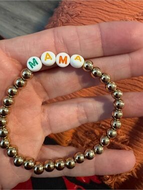 "MAMA" Gold Bead Stretch Bracelet